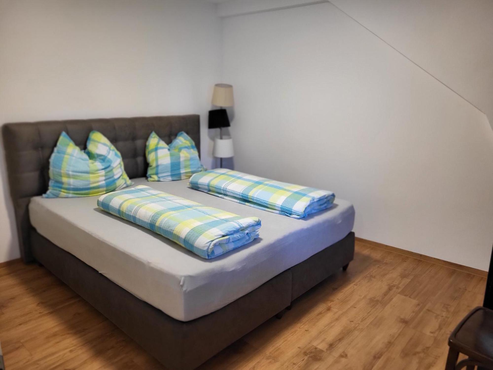 Ferienwohnung Maja วัลด์เคียร์ช ภายนอก รูปภาพ